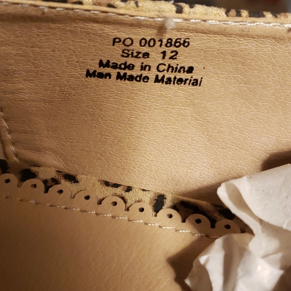 Journey Collection Devon Leopard Flats - Picture 6 of 7